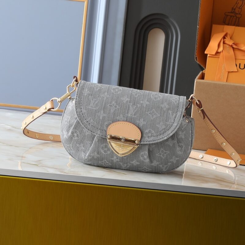 Alternative view of LOUIS VUITTON SUNSET MONOGRAM DENIM GREY 27CM