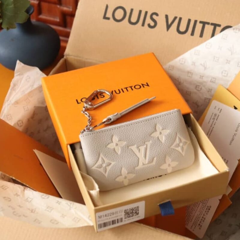 Alternative view of LOUIS VUITTON KEY POUCH LIGHT GREY 12CM M13793