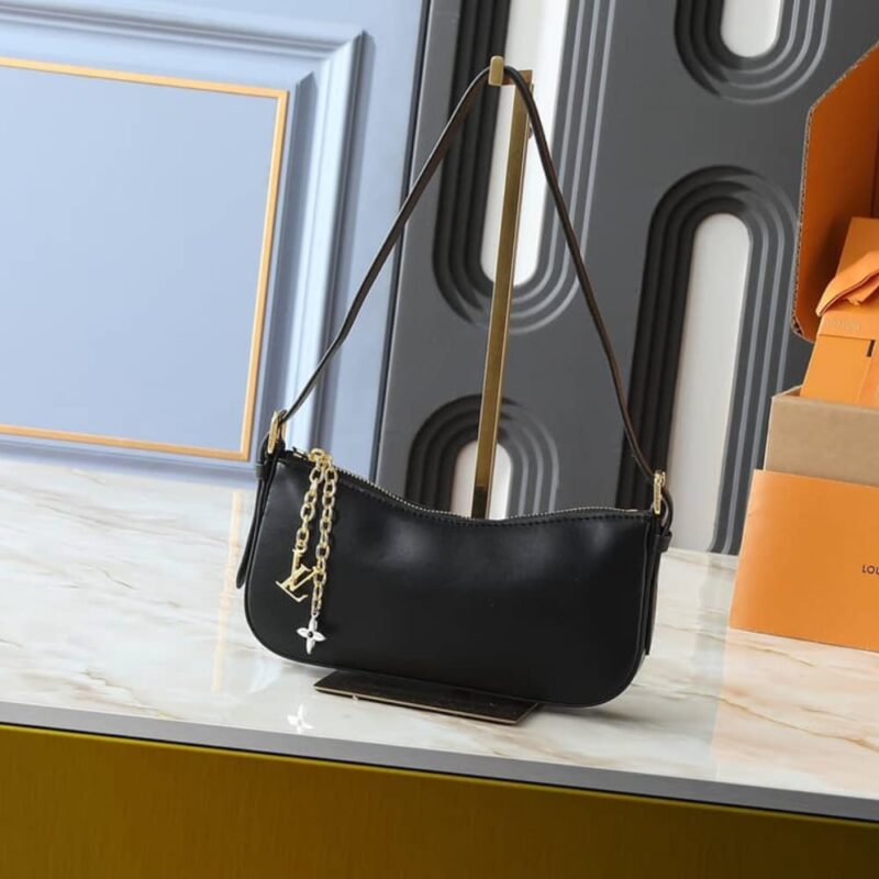 Alternative view of LOUIS VUITTON POCHETTE LV BLOOM 23CM BLACK M25525