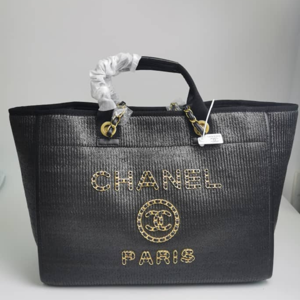 Iconic Set: Chanel Deauville Large Shopping Bag And Long Flap Wallet - Image 2