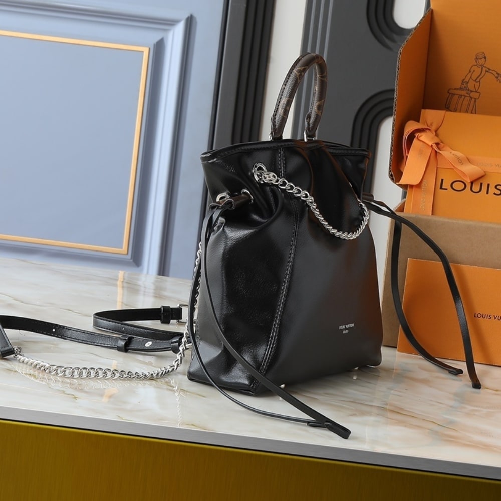 LOUIS VUITTON OFF DUTY BACKPACK VIBE BLACK 25CM M25522 - Image 3