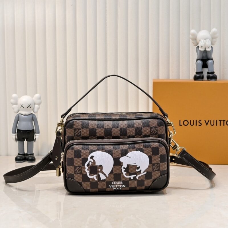 Alternative view of LOUIS VUITTON NIL DAMIER BROWN 25CM