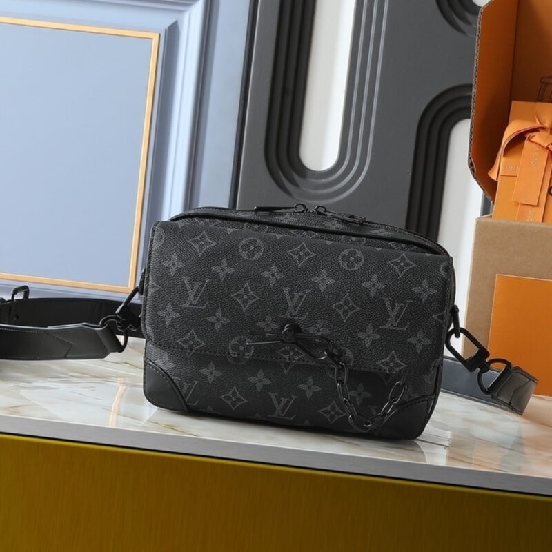 Alternative view of LOUIS VUITTON STEAMER MESSENGER MONOGRAM BLACK 24CM M46795