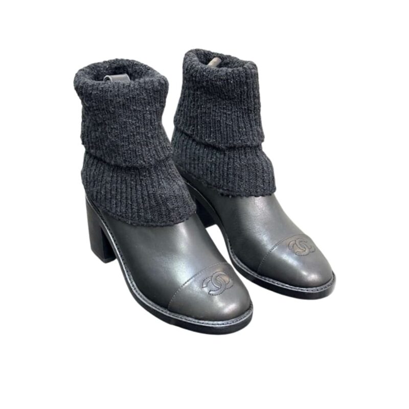 CHANEL LEATHER KNIT BOOTS BLACK
