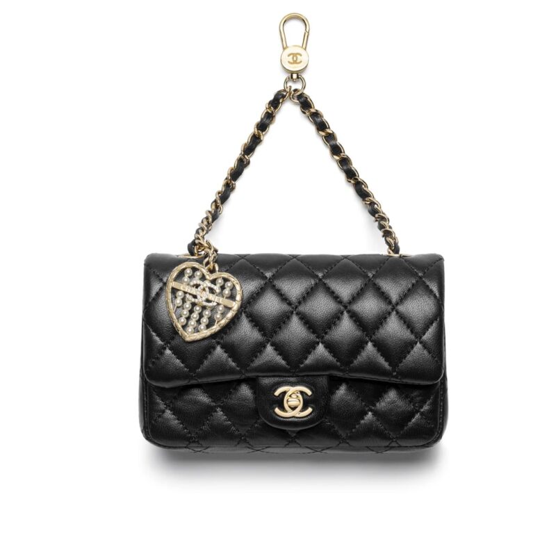 CHANEL CLASSIC MINI BAG WITH HOOK BLACK 12CM AP4760 B21221 C3906