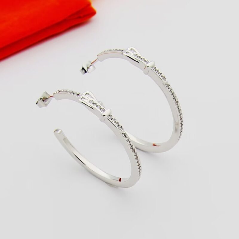 Alternative view of HERMES ETRIVIERE DANGLE EARRINGS WHITE GOLD H124505B 00