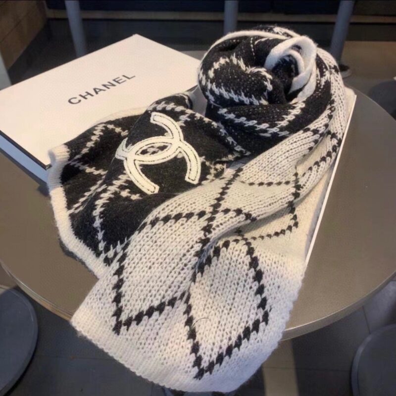 Alternative view of CHANEL CASHMERE SILK QUILTED CC SCARF BLACK WHITE 195CM