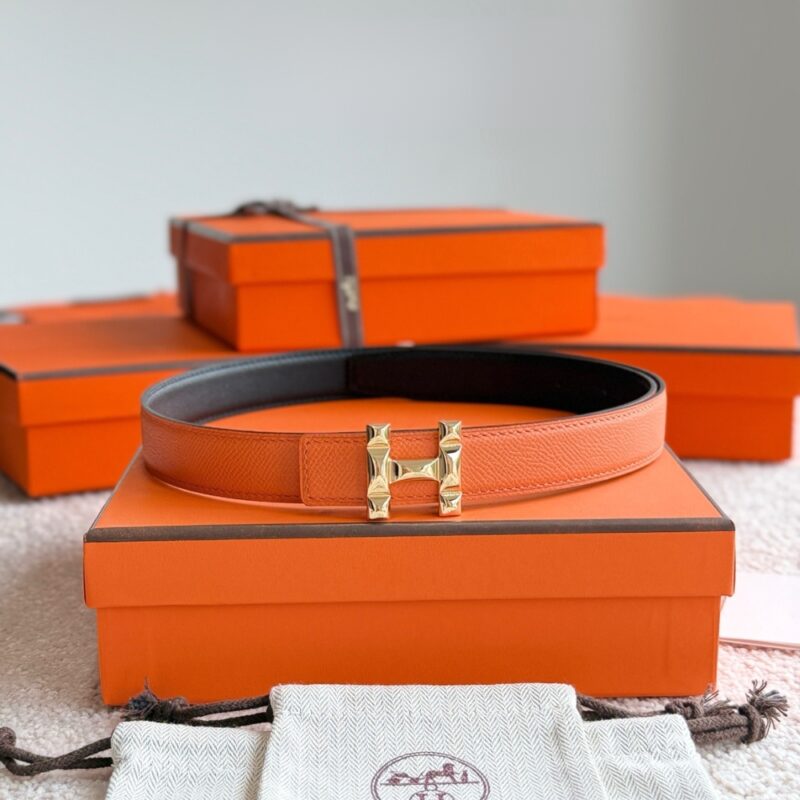 Alternative view of HERMES H INFINI BELT BUCKLE AND REVERSIBLE LEATHER STRAP 24MM GOLD ORANGE H011744UD26