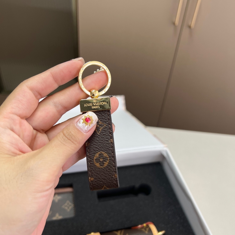 GIFT SET: LOUIS VUITTON NANO SAUMUR BB MONOGRAM BROWN WITH CARD WALLET & DRAGONNE KEYCHAIN - Image 9