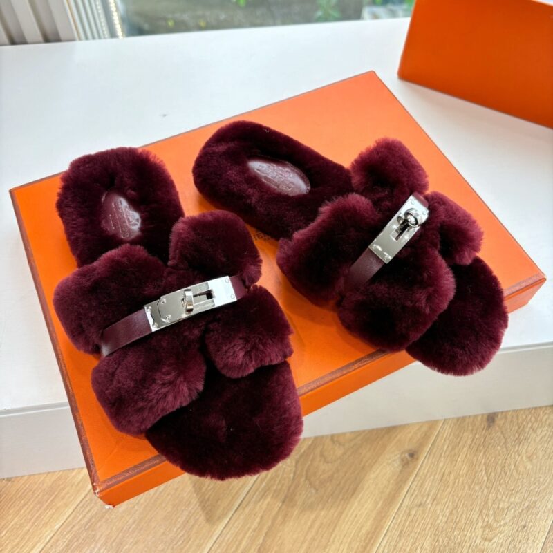 Alternative view of HERMES SHEARLING FUR ORAN SILVER BUCKLE SANDAL WINE RED WOOL