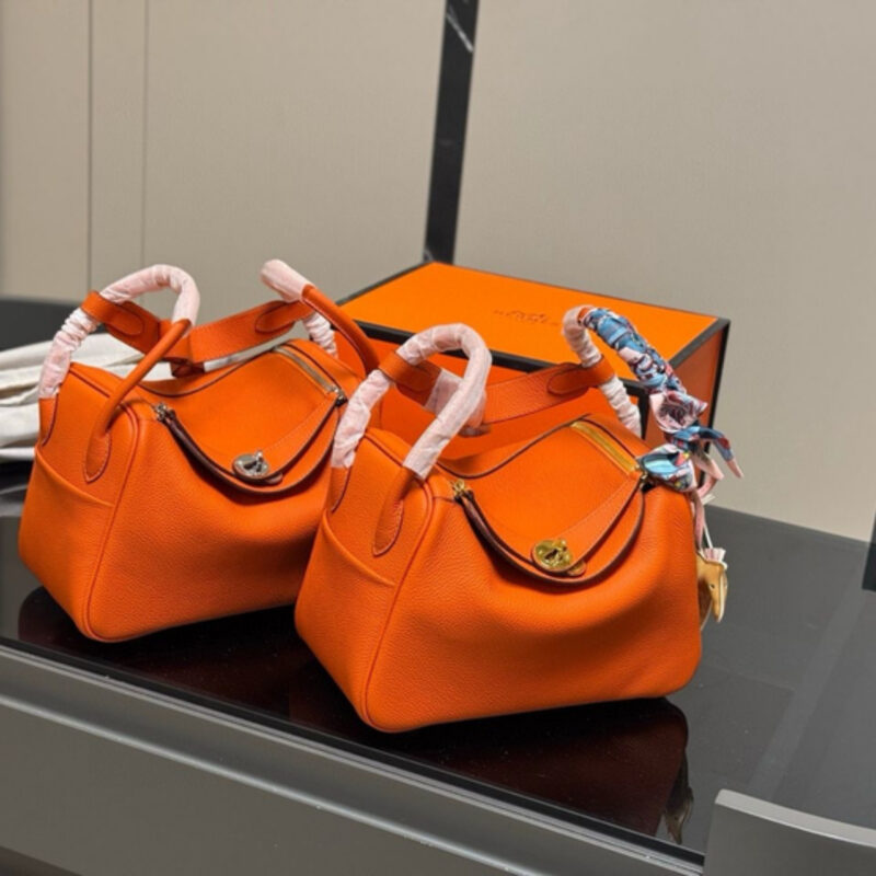 Alternative view of HERMES LINDY 26 ORANGE 26CM