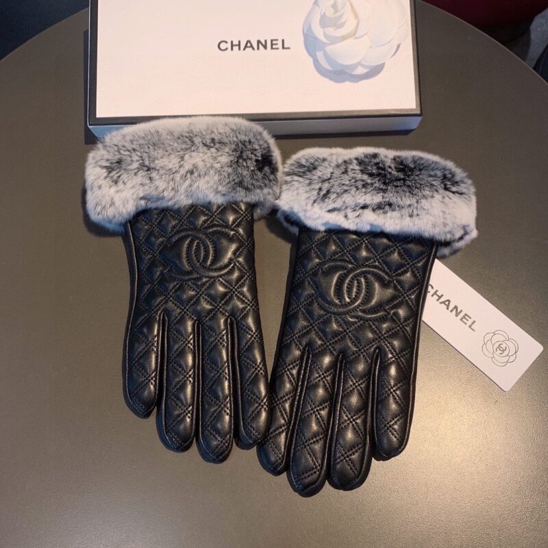 Alternative view of CHANEL CHANEL CLASSIC SHEARLING GLOVES BLACK
