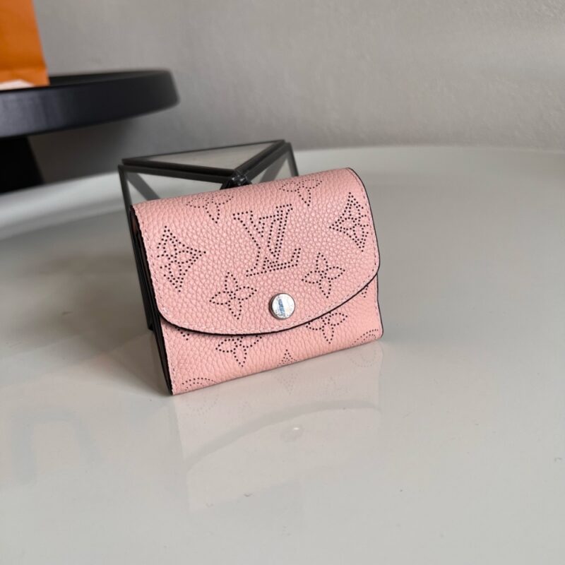 Alternative view of LOUIS VUITTON IRIS COMPACT WALLET ROSE JASMIN PINK 9CM M82757