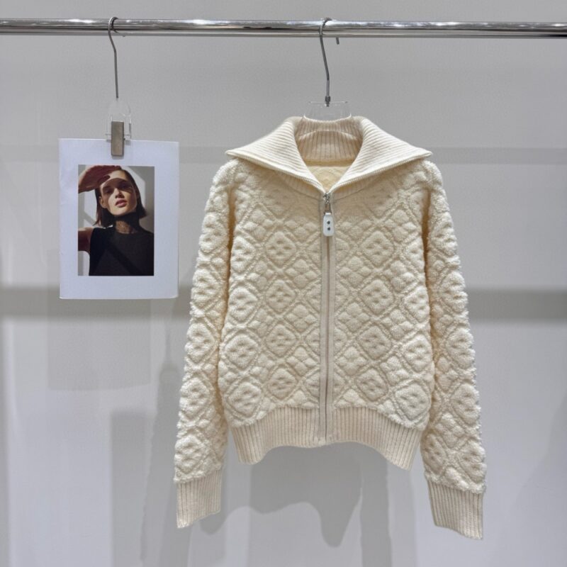 Alternative view of LOUIS VUITTON MONOGRAM TOWELING ZIP UP JACKET BEIGE 1AGCZU