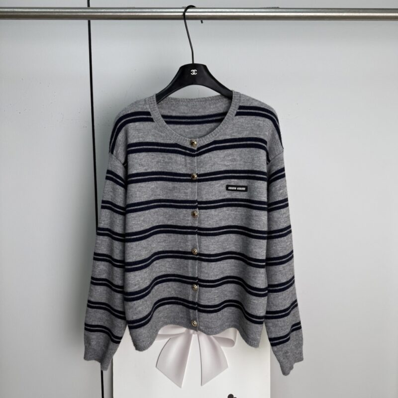 Alternative view of MIUMIU SHETLAND KNIT CARDIGAN GREY MMF899 15NQ F0MZQ S OOO