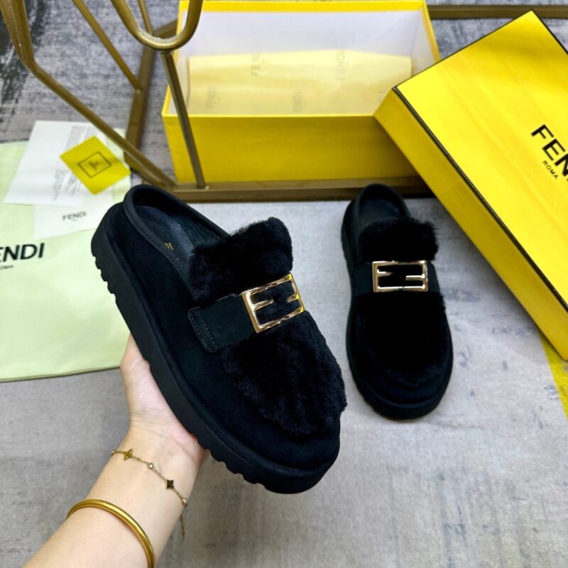 Alternative view of FENDI APRES CHIC BLACK