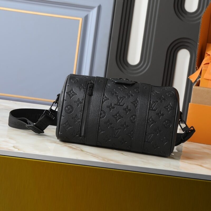 Alternative view of LOUIS VUITTON CITY KEEPALL BLACK 27CM M26750