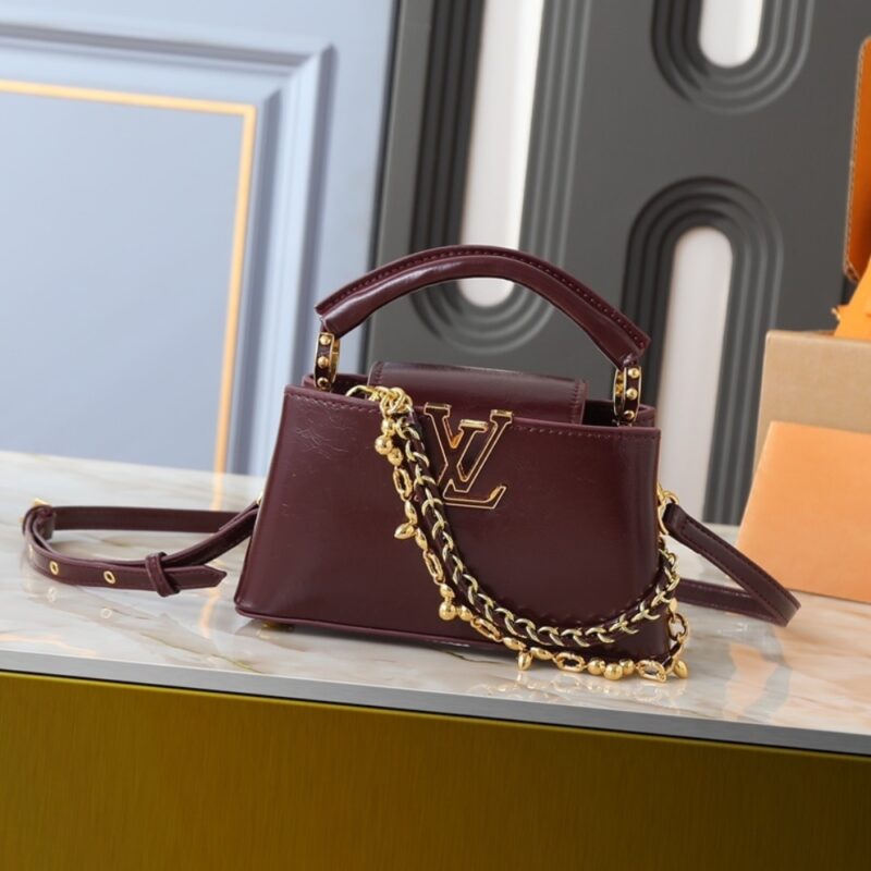 Alternative view of LOUIS VUITTON CAPUCINES EAST WEST MINI GRENAT RED 22CM M25473