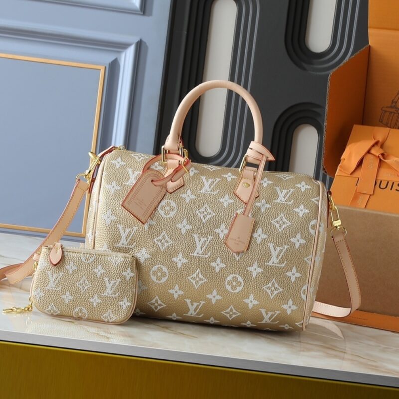 Alternative view of LOUIS VUITTON SPEEDY P9 BANDOULIÈRE 30 KINSUGI GOLD 30CM M15283