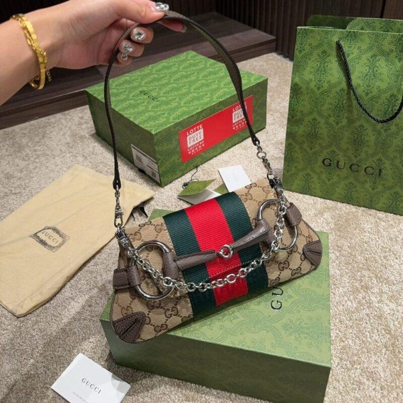 Alternative view of GUCCI HORSEBIT CHAIN SMALL SHOULDER BAG BEIGE 27CM 764339 FACM2 8747