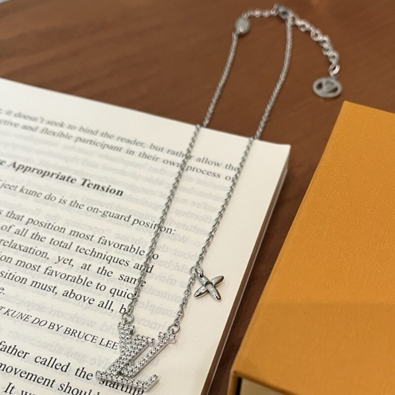 Alternative view of LOUIS VUITTON LV ICONIC ENAMEL NECKLACE SILVER M02751