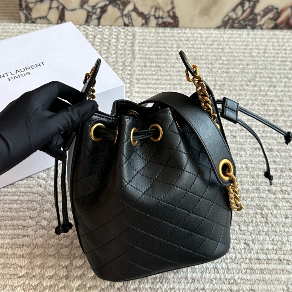 Saint Laurent Small Cassandre Bucket Bag Black 18Cm - Image 2