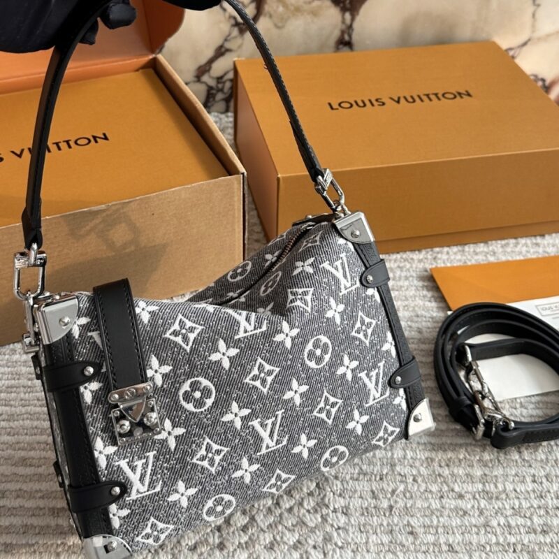Alternative view of Louis Vuitton MM Side Trunk Bag Denim Gray 23Cm M21460