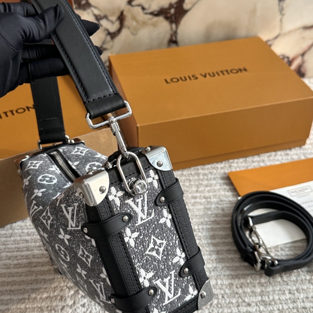 Louis Vuitton MM Side Trunk Bag Denim Gray 23Cm M21460 - Image 3
