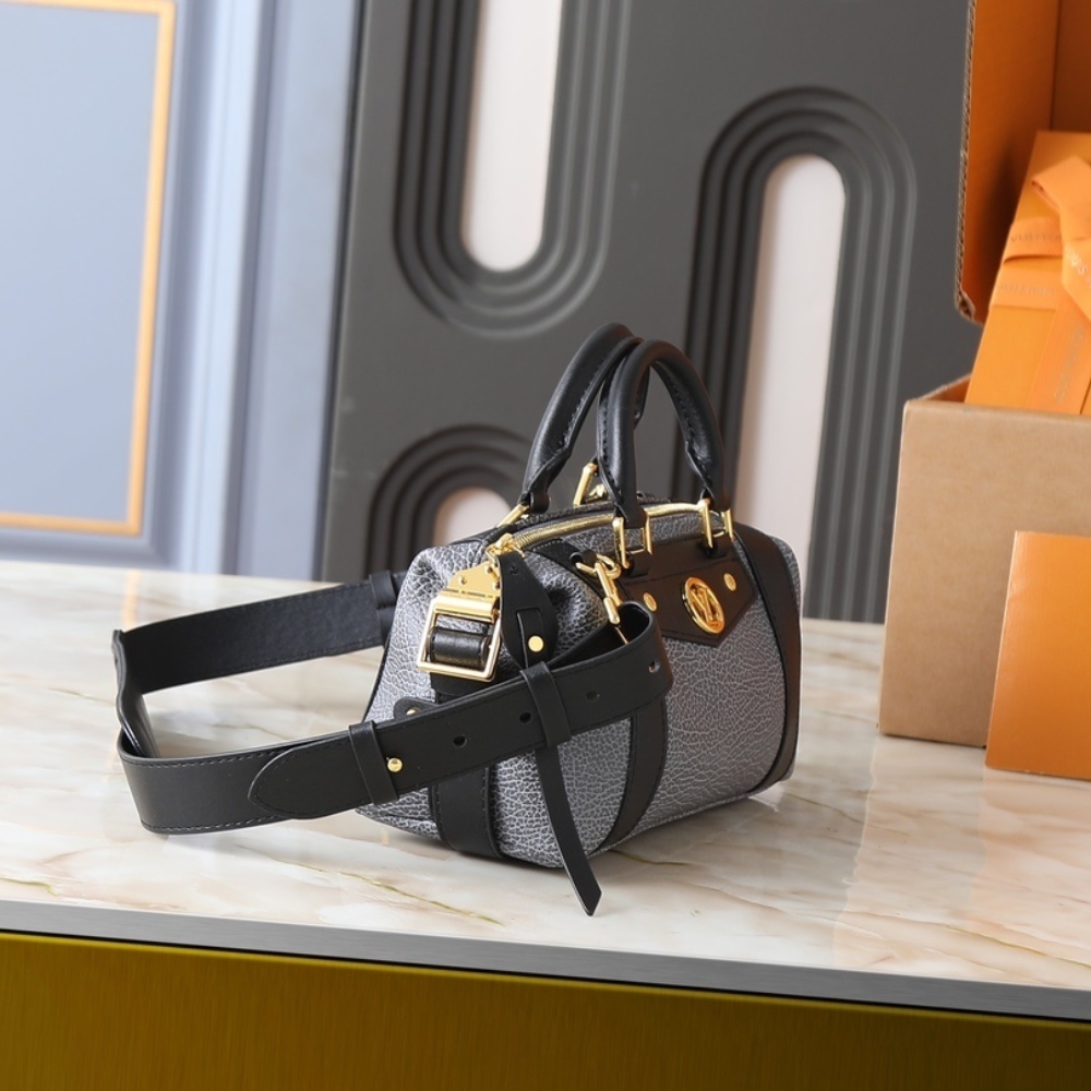 LOUIS VUITTON NANO LV BIKER GRAY 23CM - Image 3