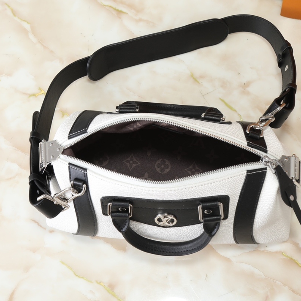 LOUIS VUITTON LV BIKER PM WHITE 30CM M25561 - Image 8