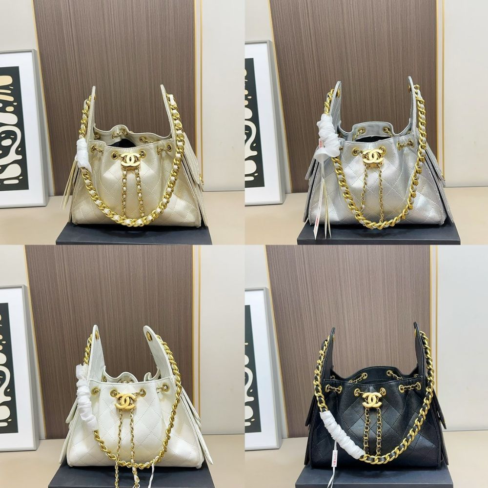 Chanel 25 Small Handbag Light Yellow 26Cm - Image 3