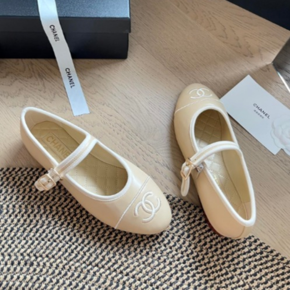Chanel Mary Jane Ballet Flat Cream - Image 3