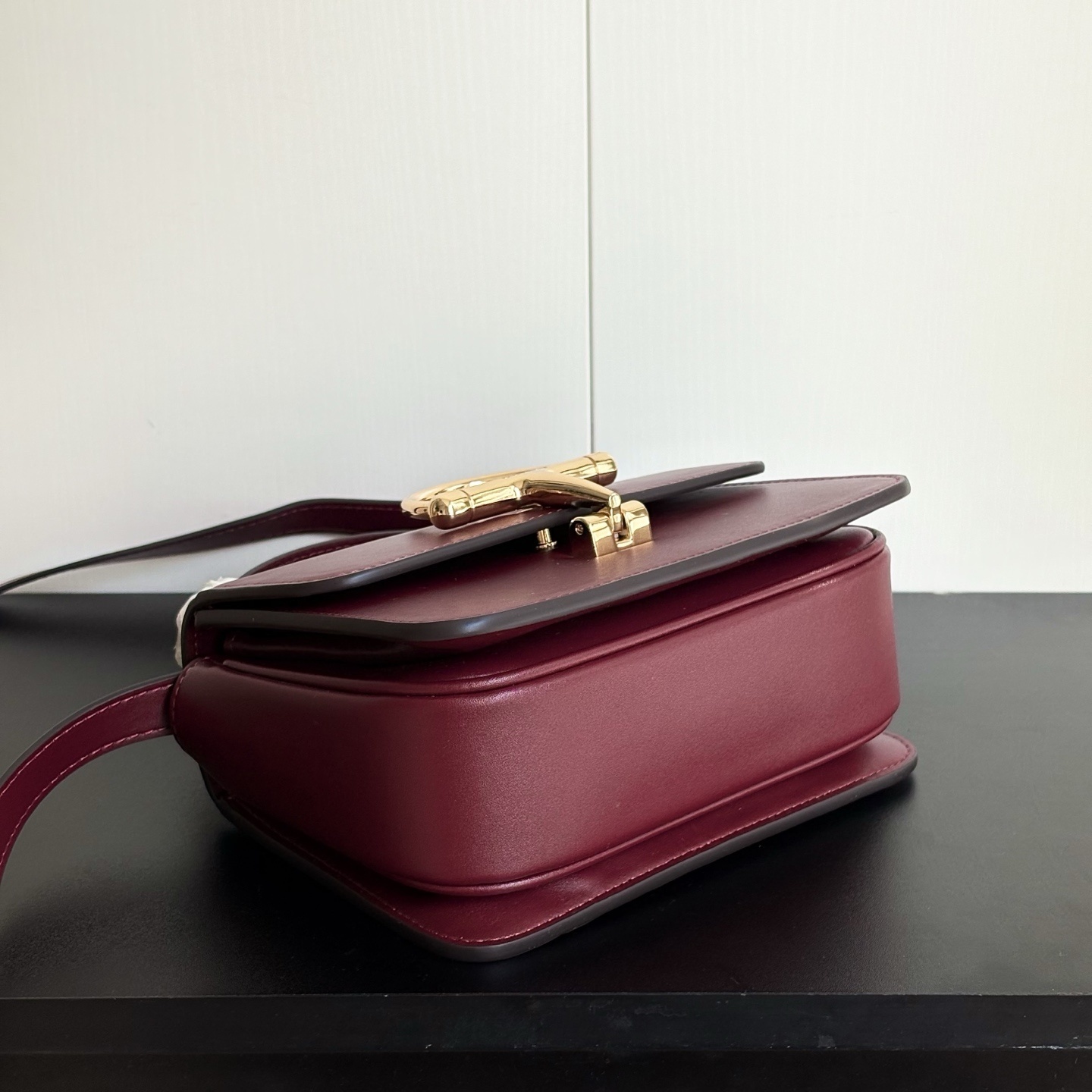 Gucci Siena Small Top Handle Bag Burgundy 19Cm - Image 4