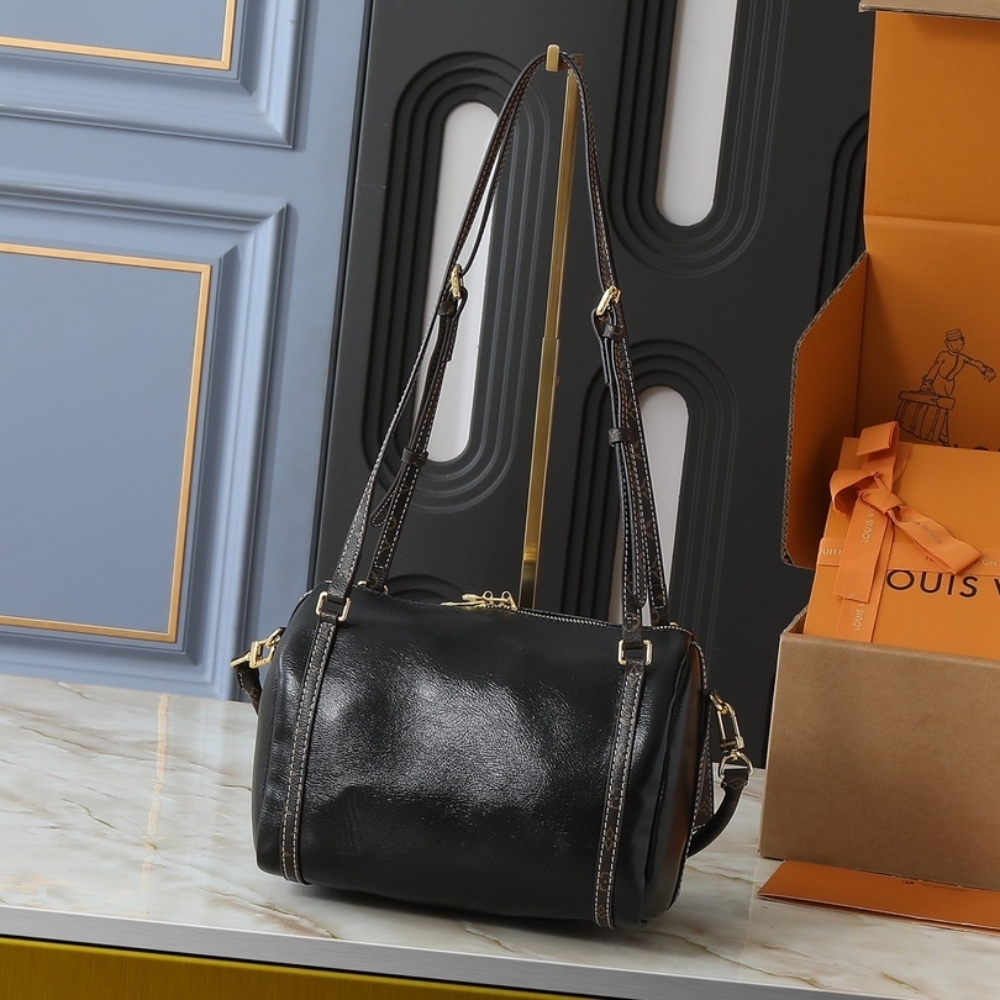 Louis Vuitton Express PM Black 25Cm M27920 - Image 5