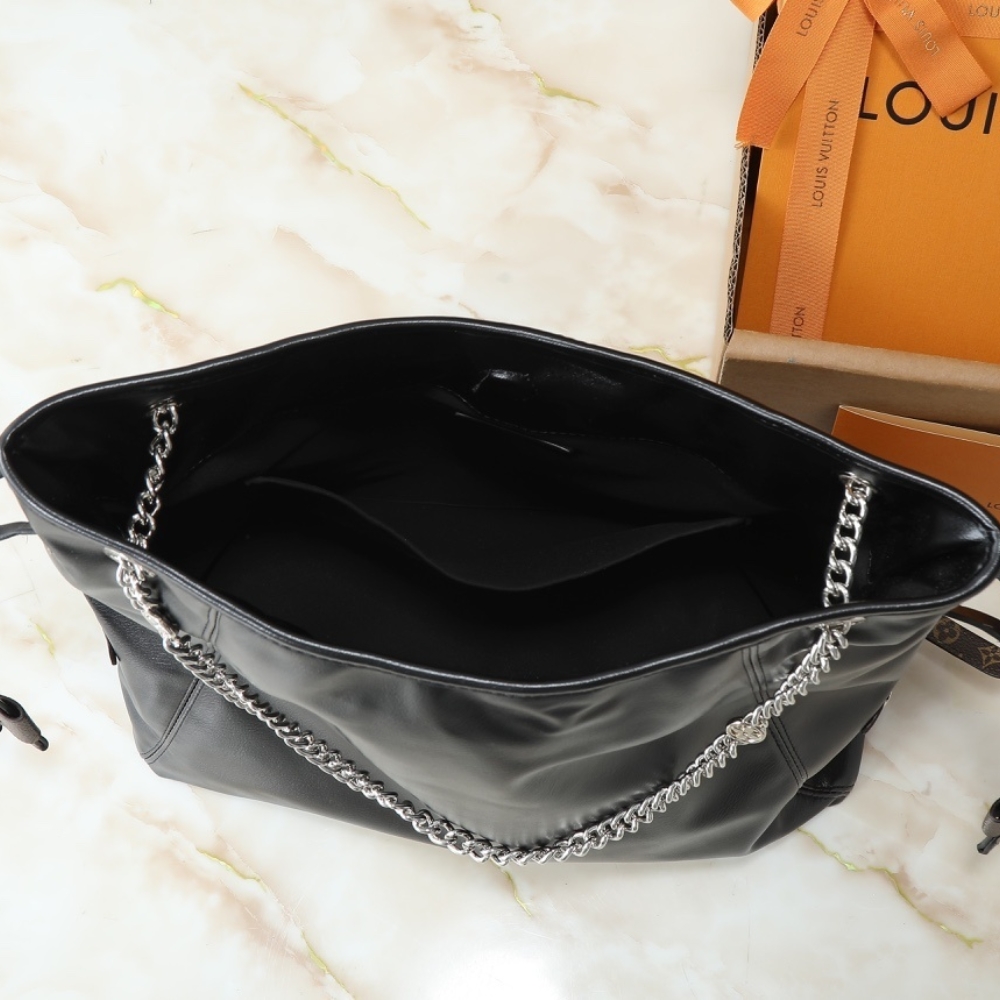 Louis Vuitton Off Duty Vibe MM Black 33Cm M25545 - Image 5