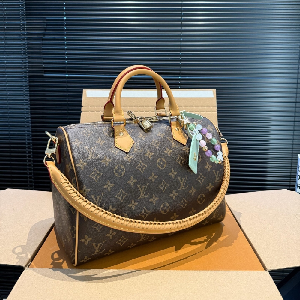 Louis Vuitton Speedy Soft 30 Lucky Monogram 30Cm M15107 - Image 3