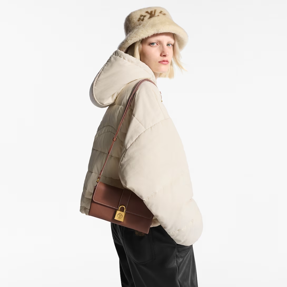 Louis Vuitton Low Key Cognac Brown 22Cm M12147 - Image 6