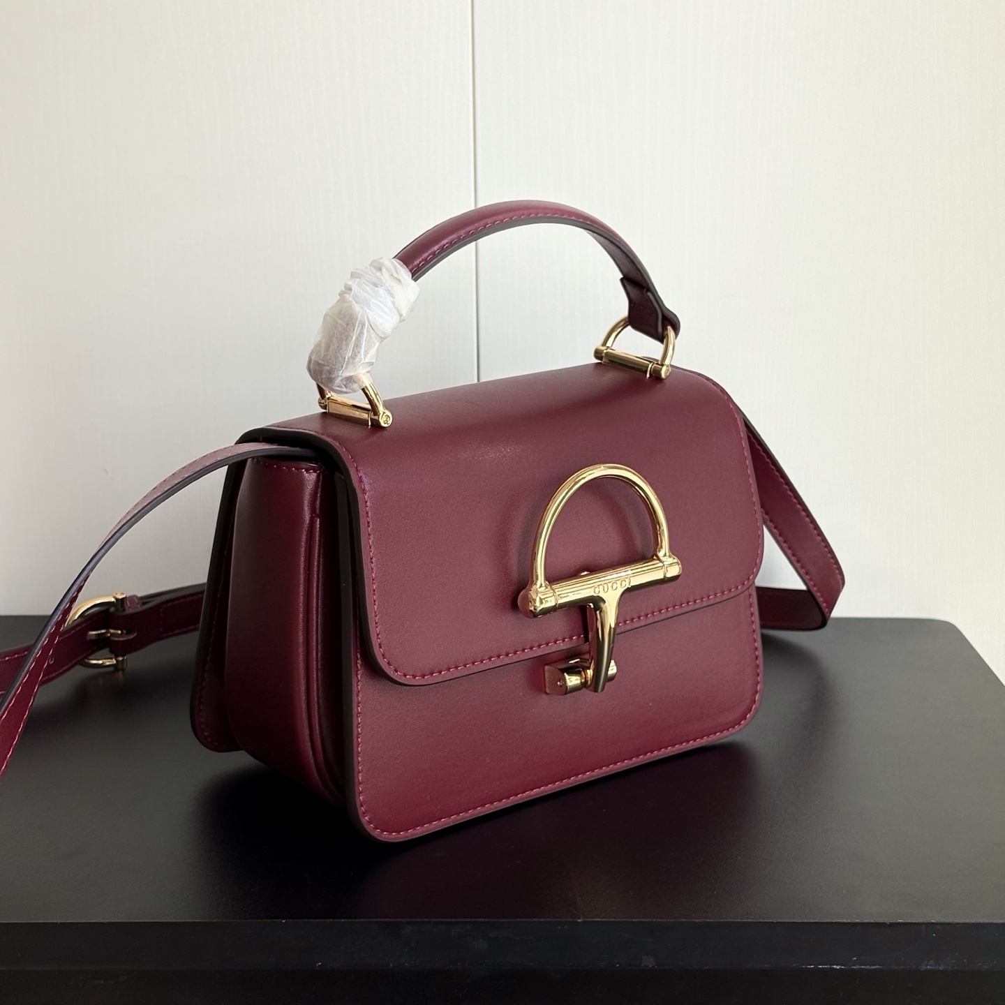 Gucci Siena Small Top Handle Bag Burgundy 19Cm - Image 3