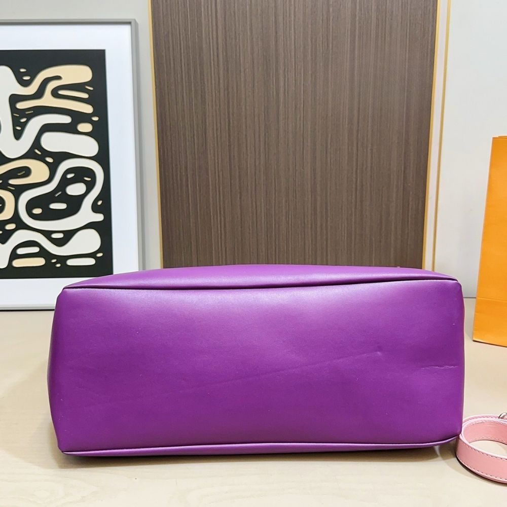 Louis Vuitton MM Shopper Tote Bag Violet 41Cm - Image 9