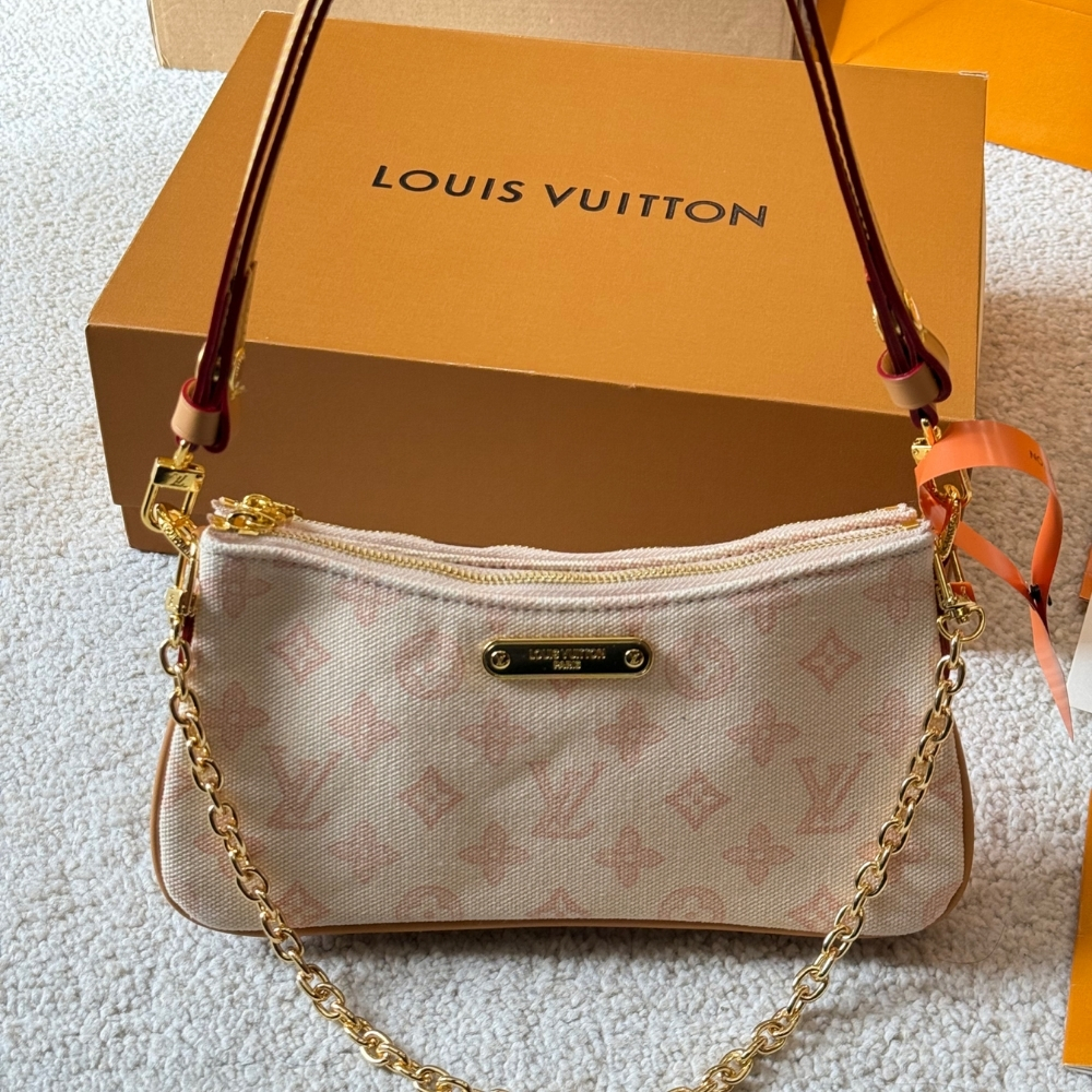 Louis Vuitton Pochette Liv Monogram Origine Lin 24Cm - Image 3