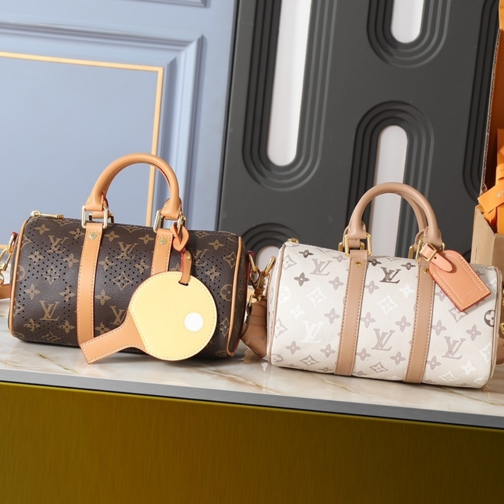 Louis Vuitton Keepall Bandoulière 25 Monogram Beige 25Cm - Image 11