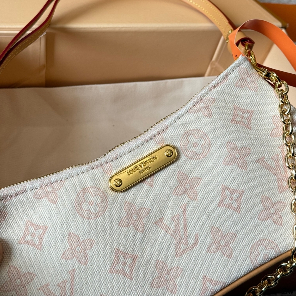 Louis Vuitton Pochette Liv Monogram Origine Lin 24Cm - Image 5