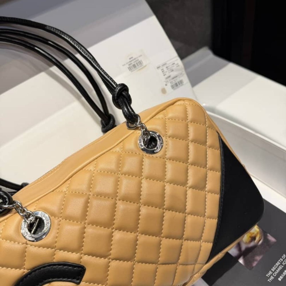 Chanel Cambon Ligne Bowling Shoulder Bag Beige 27Cm - Image 3