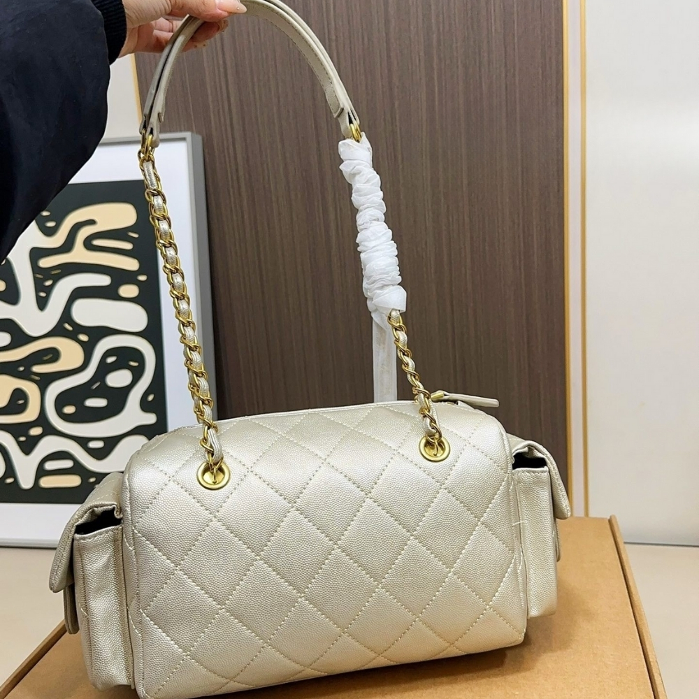 Chanel Small Bowling Bag Light Beige 25Cm - Image 5