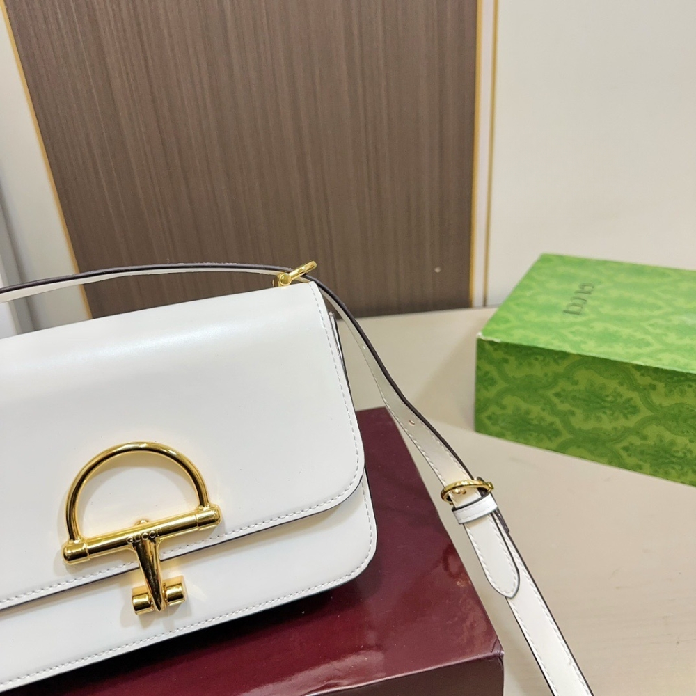 Gucci Siena Small Shoulder Bag Ivory Leather 21Cm 846705 AAFKB 9540 - Image 4