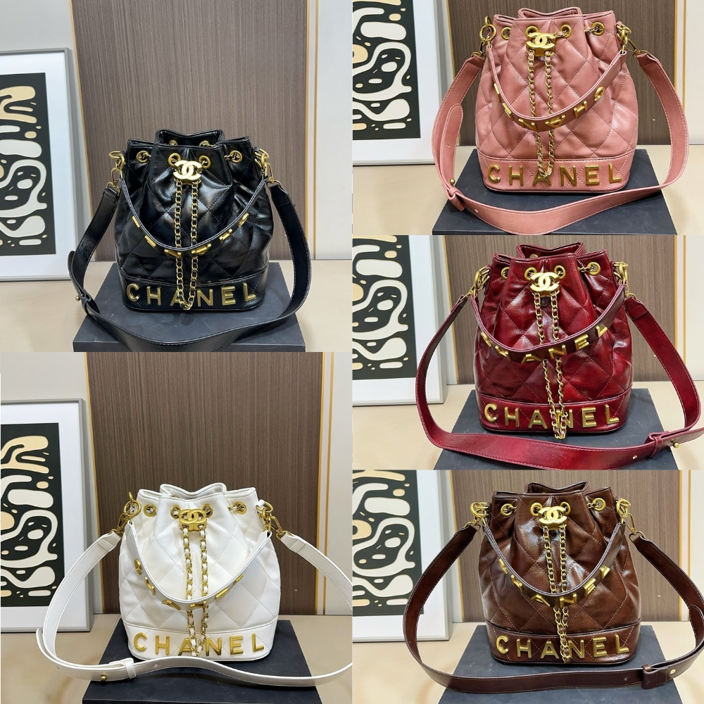 Chanel Small Bucket Bag With Gold CC Logo Black 21cm - Image 9