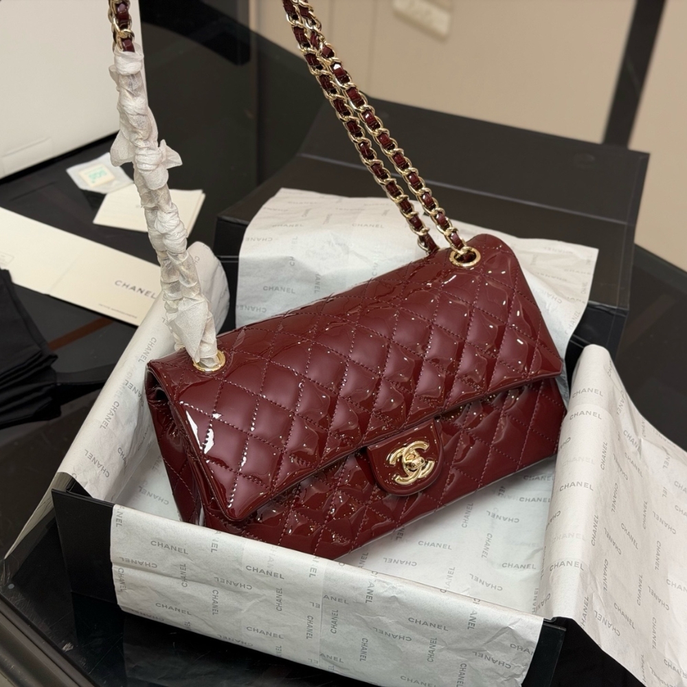 Chanel Medium Classic Double Flap Bag Burgundy 25Cm - Image 3