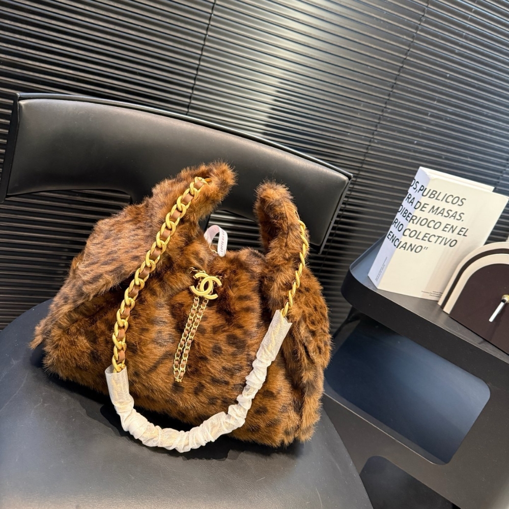 Chanel 25 Small Handbag Faux Leopard Fur And Gold Tone Metal Brown 28Cm - Image 2