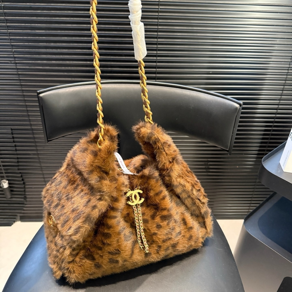 Chanel 25 Small Handbag Faux Leopard Fur And Gold Tone Metal Brown 28Cm - Image 3