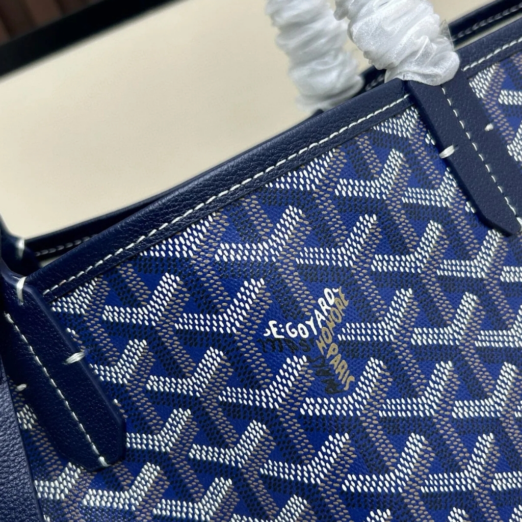 Goyard Saint Louis PM Bag Navy Blue 40cm STLOUIPMLTY12CL12P - Image 6